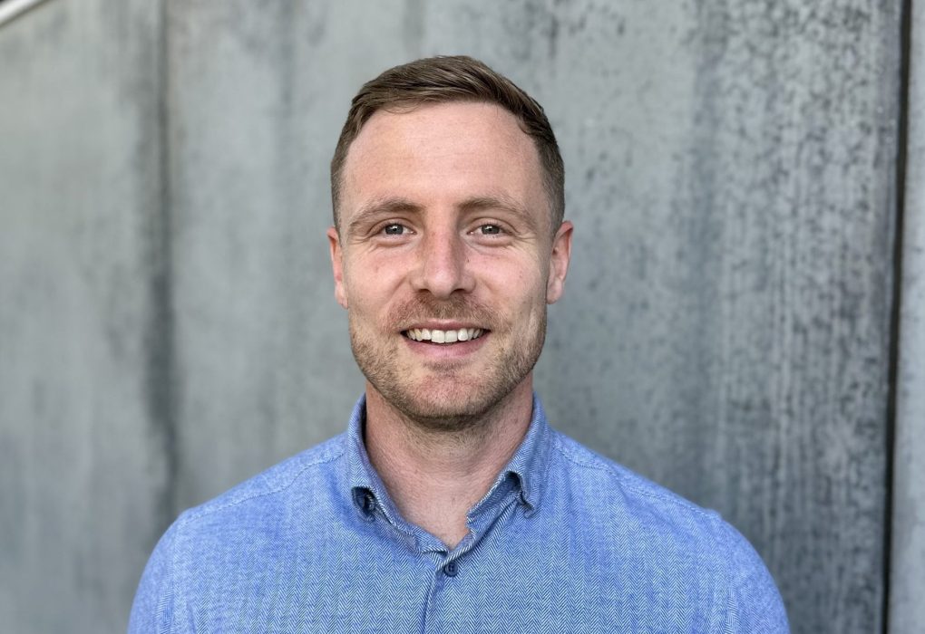 Ryan Kirby Outside Pic